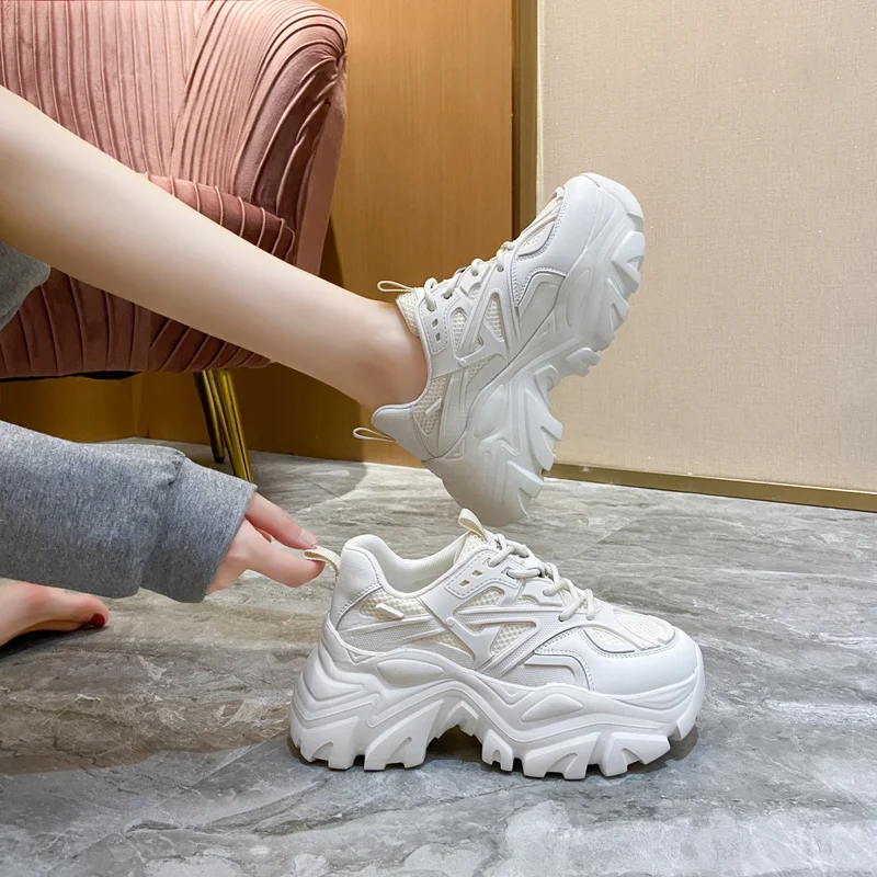 

2021 New Black Dad Chunky Sneakers Casual Vulcanized Shoes Woman High Platform Sneakers White Sneakers Women White Shoes