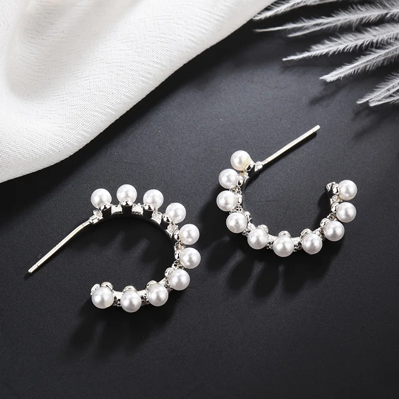 Женские жемчужные серьги модные простые полукруглые из циркония элегантные