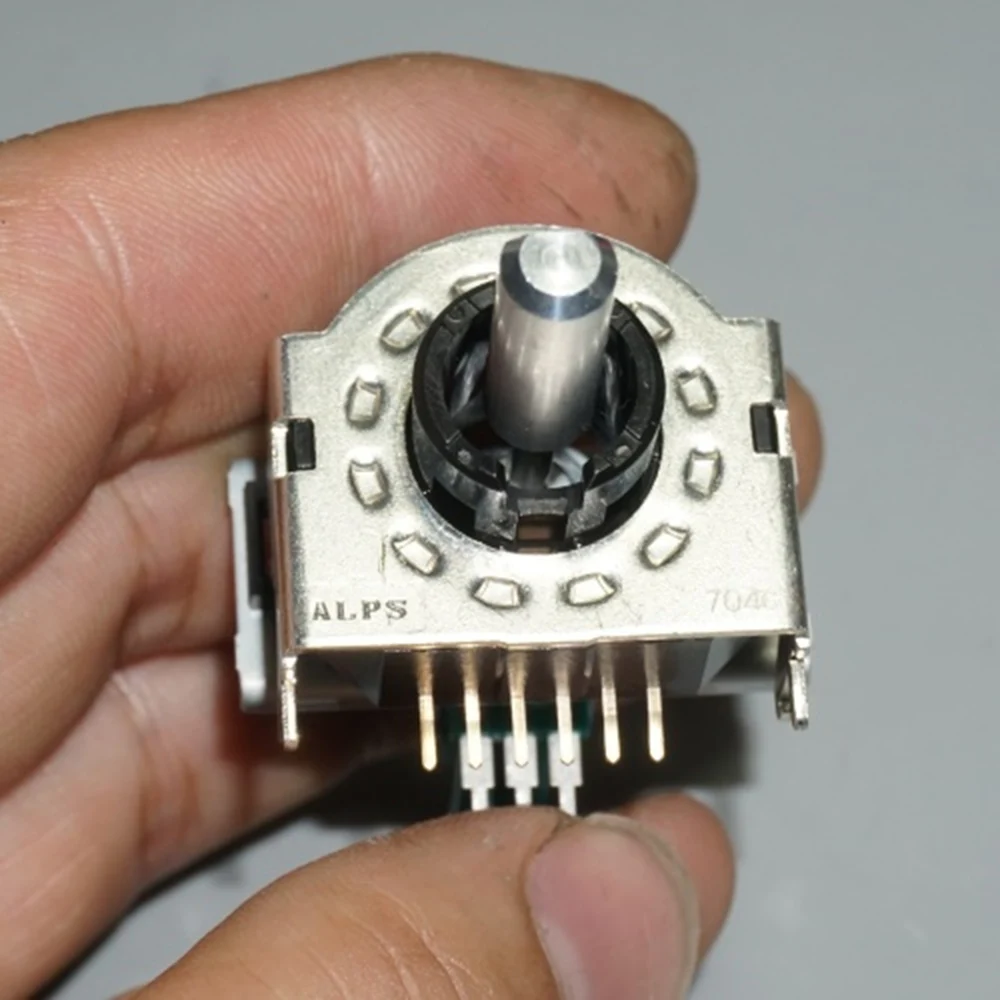 Японский самовыдвижной одноступенчатый потенциометр ALPS типа RK09 3 3k4k с третьим