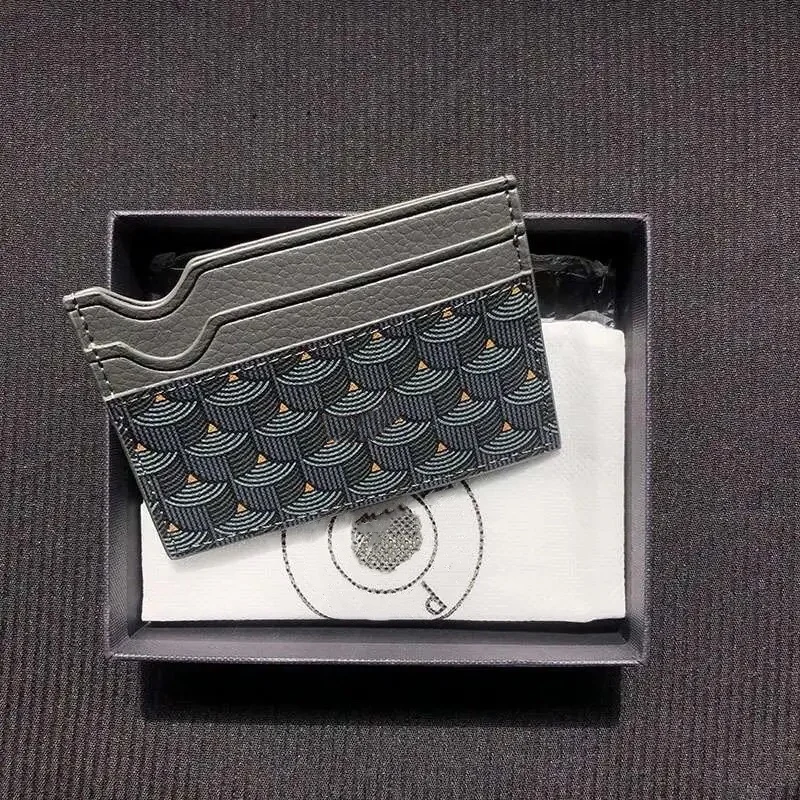 

2020 Luxury Famous brand new handmade leather card clip fish scale card bag classic leather coin purse