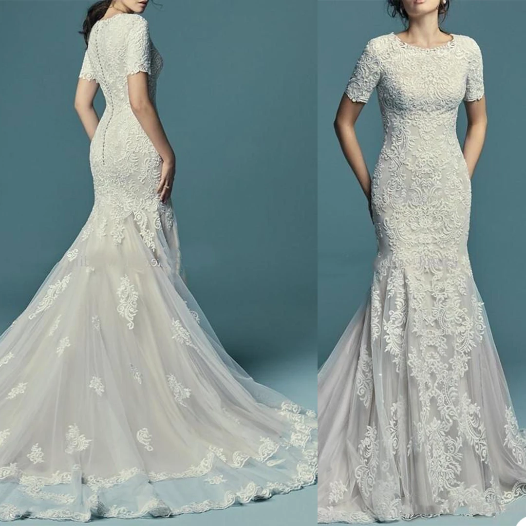 

Luxury Lace Wedding Dresses Jewel Short Sleeves Appliques Bridal Gowns Custom Made Button Back Mermaid Plus Size Wedding Dress