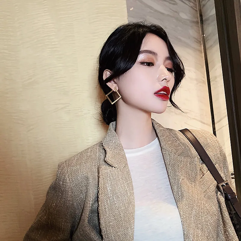 Женские серьги с геометрическим узором большие металлические в ретро-стиле