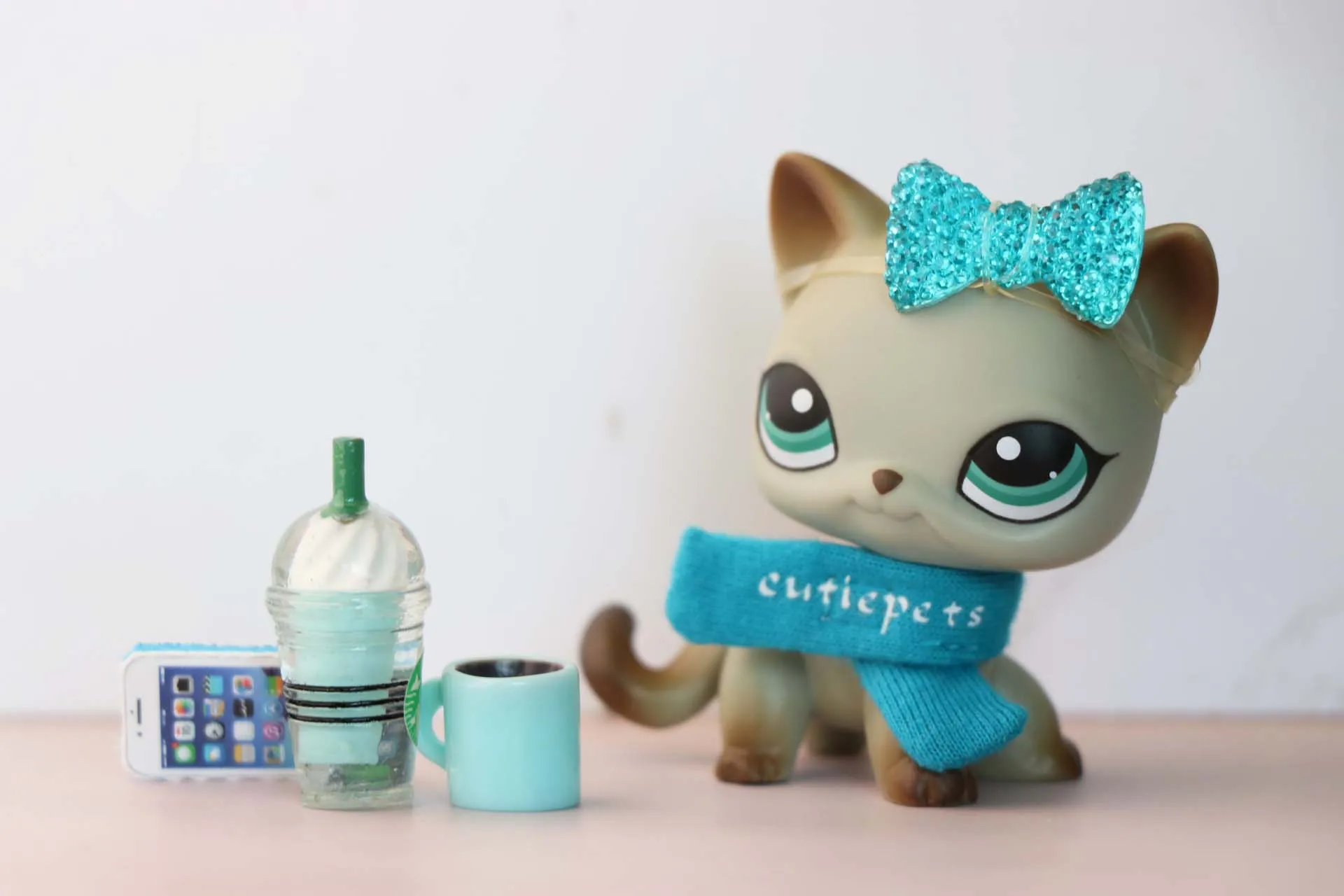 Pet Shop серый короткий воздушный Кот прозрачный магнит розовый #391 Коллекционная