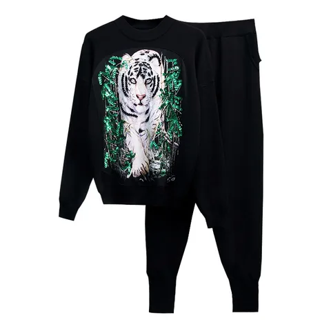 Tracksuit 2021
