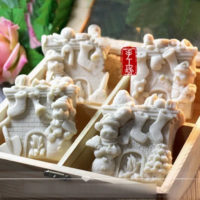 

PRZY Christmas snowman Handmade Soap Making Mold Silicone Four styles Christmas Molds Chocolate Candle Candy Mold Cake Clay