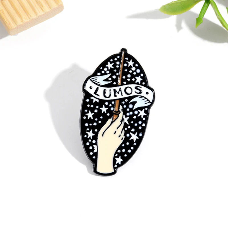 Волшебные заклинания LUMOS эмалевые Броши Булавки черные палочка красивое