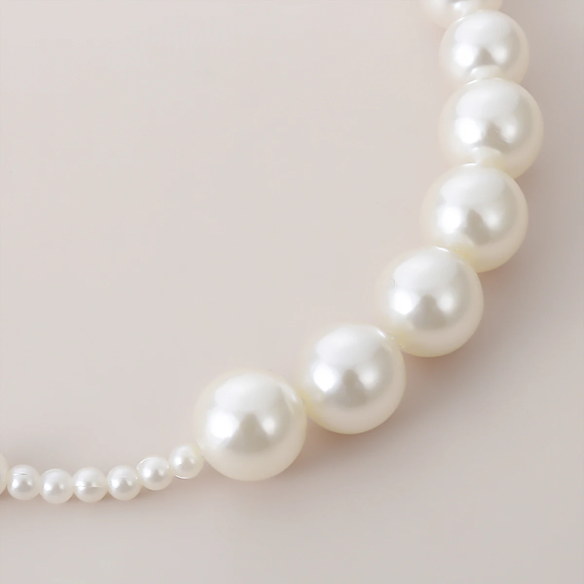 

IngeSight.Z Bohemian Summer Beach Imitation Pearl Choker Necklace Collar Statement Irregular Long Necklaces for Women Jewelry