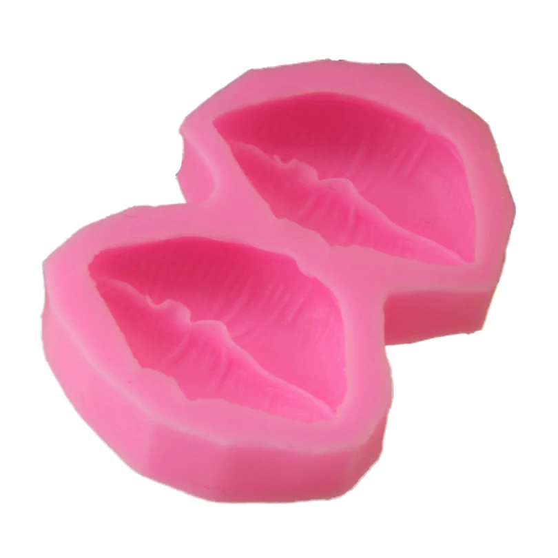 2. Силиконовая форма в форме губ с равномерным пламенем и красным свечением для