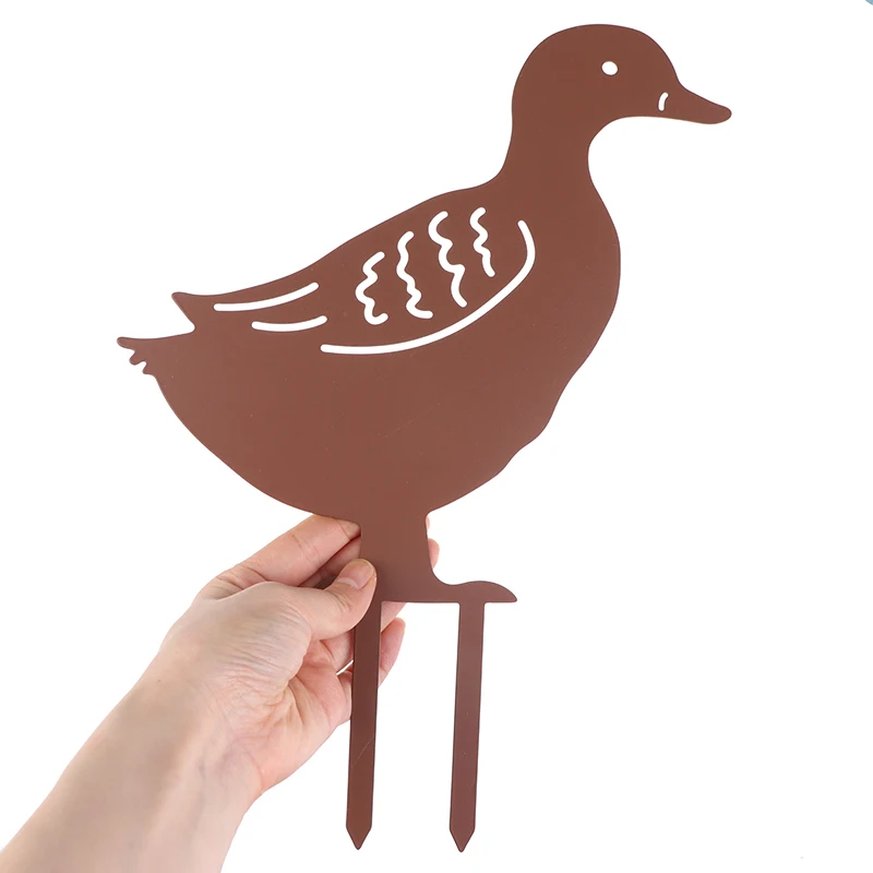 

4Pcs Retro Party Decoration Garden Plugs Lawn Iron Inserted Wedding Home Ducks