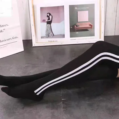 Black white stripe Модные носки, повседневные Хлопковые гольфы выше колена, акриловые высокие носки для девочек и женщин, женские гольфы - Цвет: Black white stripe