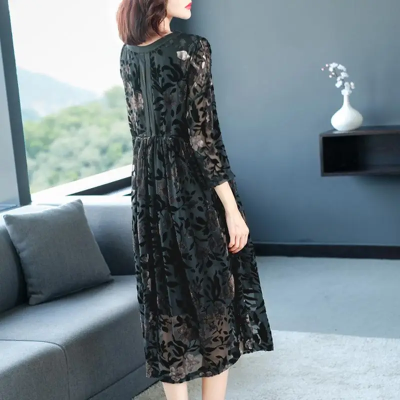 Женское бархатное платье с высокой талией Элегантное Черное длинное цветочным