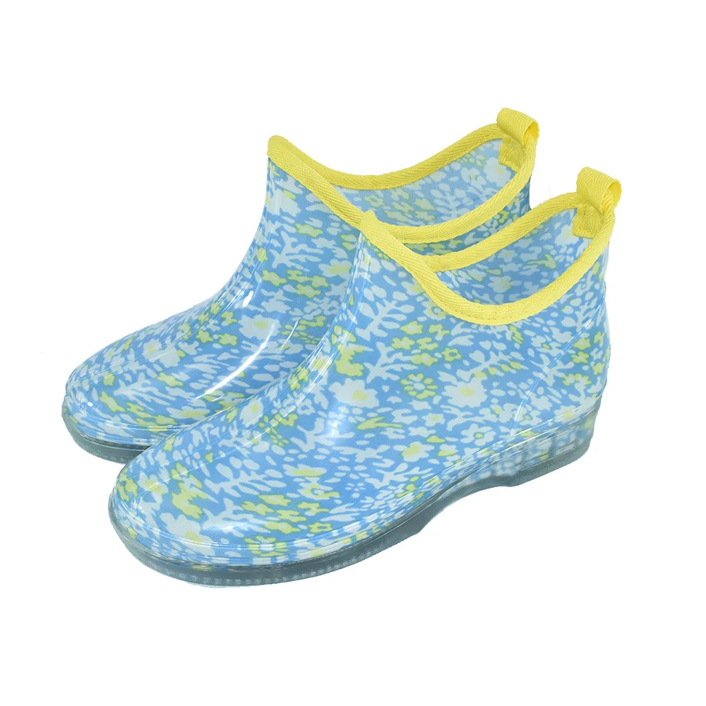 Women Slip-on Ankle Garden Rain Boots Star Flower Print Waterproof Water Boots Female Lightweight Comfort Rainboots