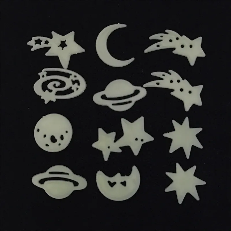 

Glow In The Dark Dinosaur Star 3D Wall Stickers Furnishing Fluorescent Decoration Wall Poster