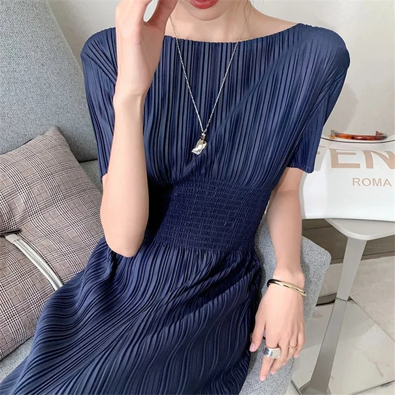 

Sexy Slim High Waist Pleated Dress Women 2021 Korean Fashion Short Sleeve Bodycon Dress Summer Ladies Elegant Midi Party Dresses