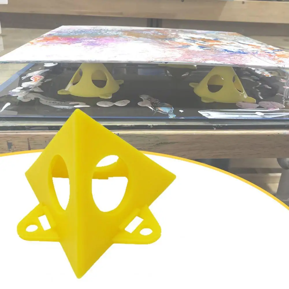 

10Pcs Practical Pyramid Stands Stable Easy to Use Paint Pyramid Stand Yellow Practical Painter Pyramid Stand for Painting