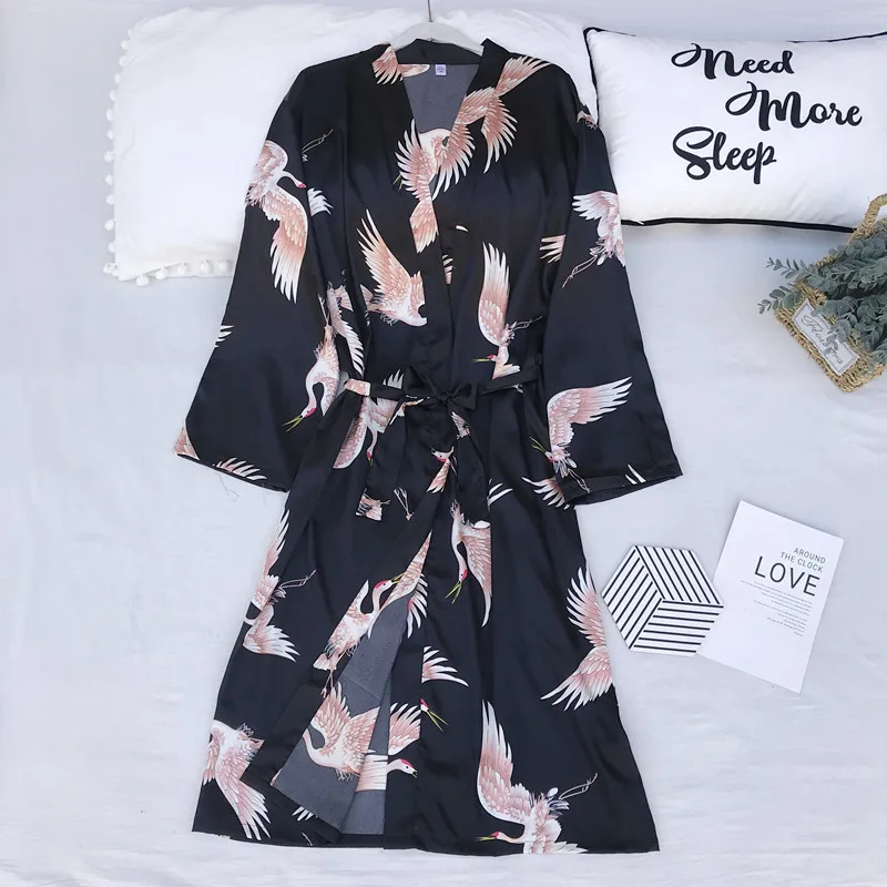 Атласное кимоно для влюбленных банный халат с принтом журавлей женский комплект