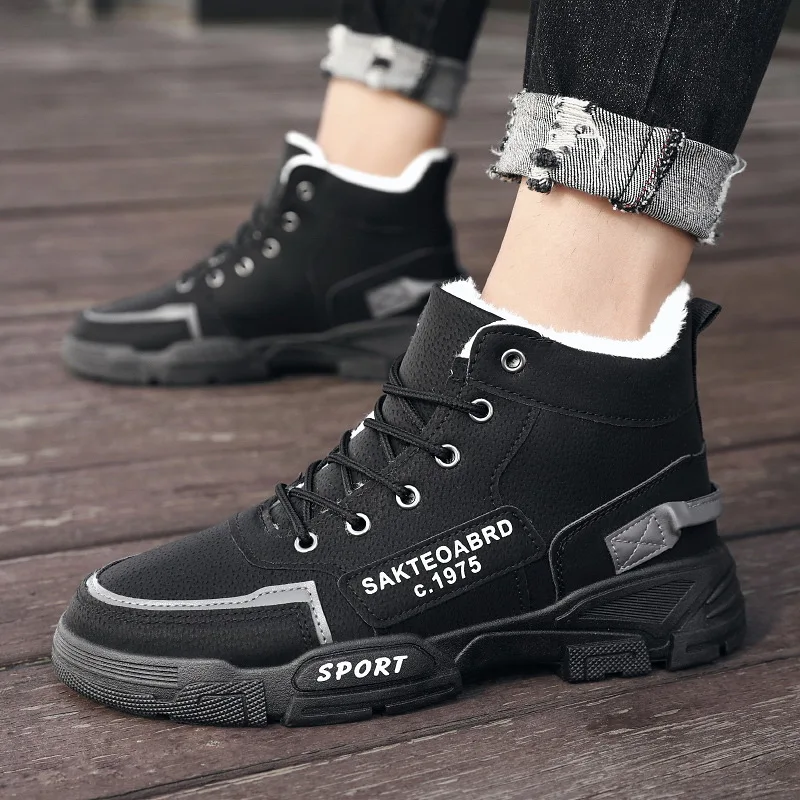 

Men Casual Shoes Men Boots Suede Solid Color Plus Fleece Round Shape Keep Warm Waterproof and Non Slip Men Leather Boots