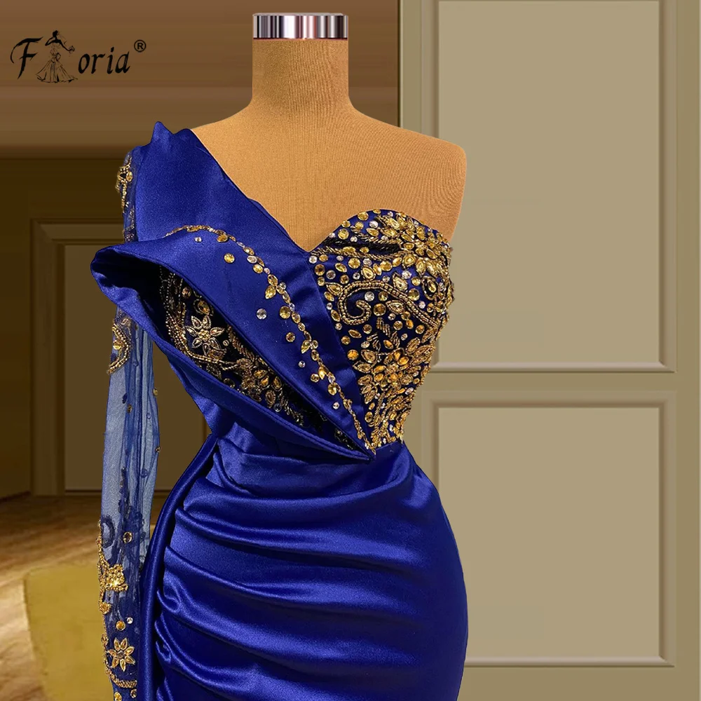 Женское атласное платье с юбкой годе Элегантное синее вечернее одним открытым