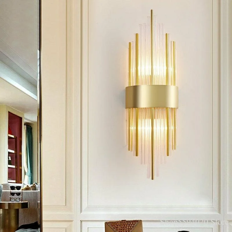 

Роскошная золотая настенная лампа в скандинавском стиле, комнатный Хрустальный настенный светильник для гостиной, спальни, прикроватный с...