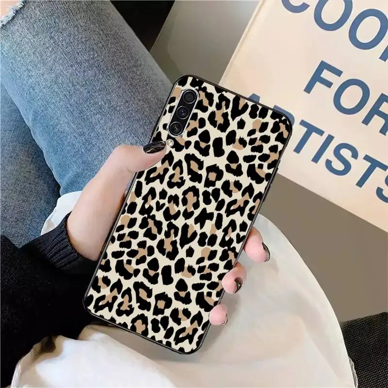 

Leopard print aesthetics painting Phone Case For Samsung galaxy S 9 10 20 A 10 21 30 31 40 50 51 71 s note 20 j 4 2018 plus