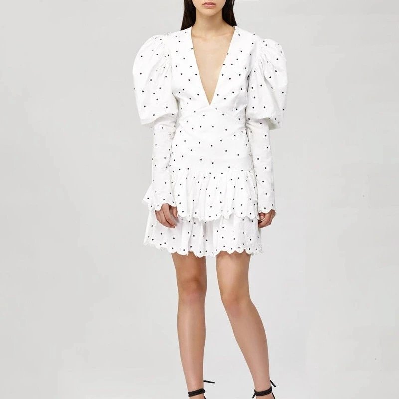 Женское мини платье в горошек Sexyboutique Осеннее модное с длинными рукавами