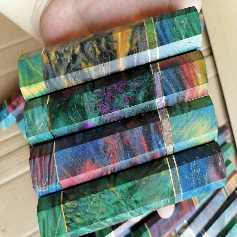 

Kitchen,Dining & Bar