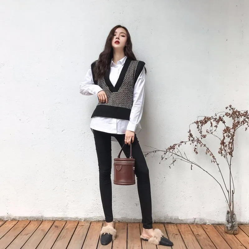 

Sweater Vest Women Loose Stripes Pullover V-neck Sleeveless Outer Vest Female Fashion Wild Split Fork Sweater Womens