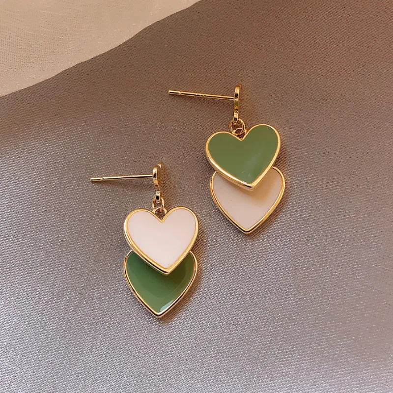 

Fashion All-match Green Peach Heart Women's Romantic Earrings Simple New Exquisite Women's Jewelry Earrings Wholesale