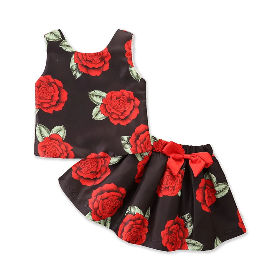 

Детский летний комплект из жилета и мини-юбки, без рукавов, с круглым вырезом