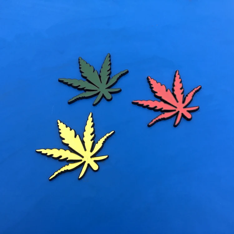 

1 Pcs 3D Metal Leaf Car Stickers Emblem Side Wing Badge Trunk Decal Maple Leaf Leaves Car Emblem Badge