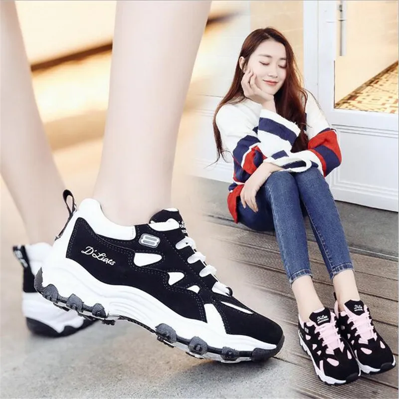 Женские кроссовки в стиле Харадзюку белые или черные повседневные на платформе AD