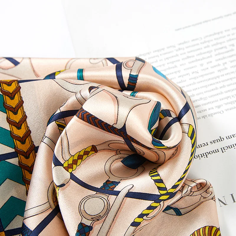 

2021 New Style Silk Square Scarves Women's Belts Decorate 53*53cm Printed Headband Scarves Customized Four Seasons