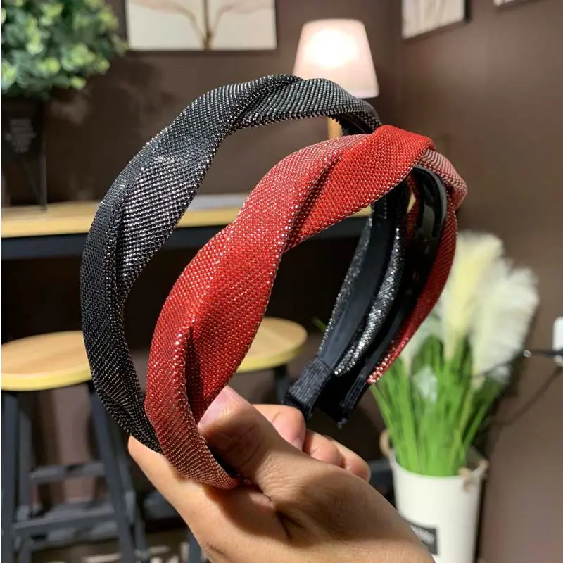 Leveo Twist Hairband для женщин Глянцевая s-образная головная повязка для волос ободок для девочек Новые плетеные головные повязки обруч для волос аксессуары