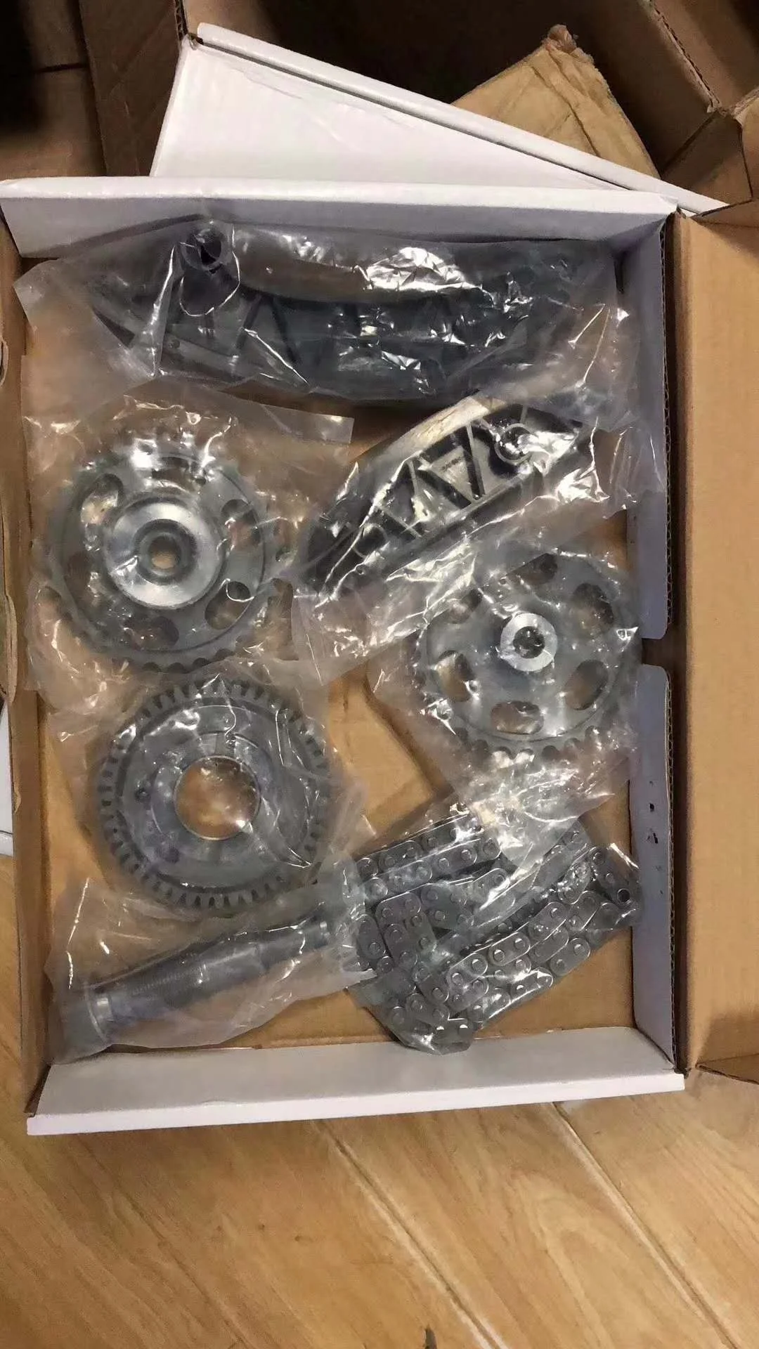 

Factory stock car parts timing chain kit for M274