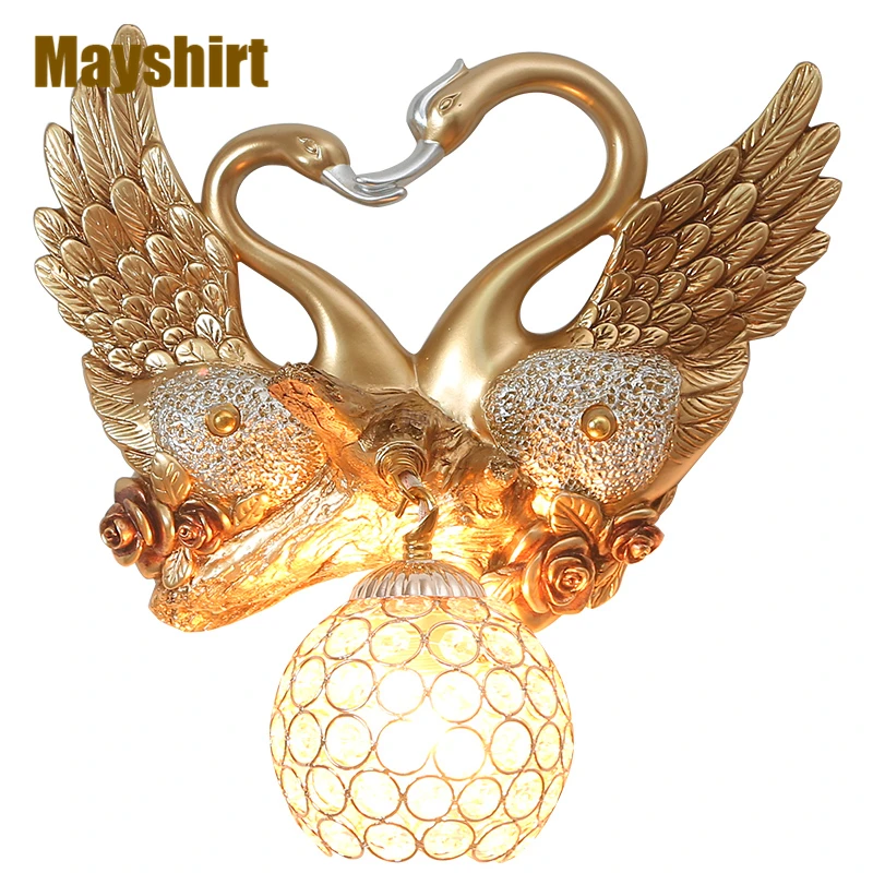 

Европейский настенный светильник в виде лебедя из смолы, современное настенное бра с золотыми кристаллами, прикроватное освещение для спал...