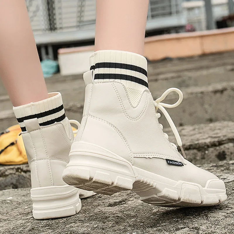 Модные белые ботинки Женские ботильоны на толстой платформе в байкерском стиле