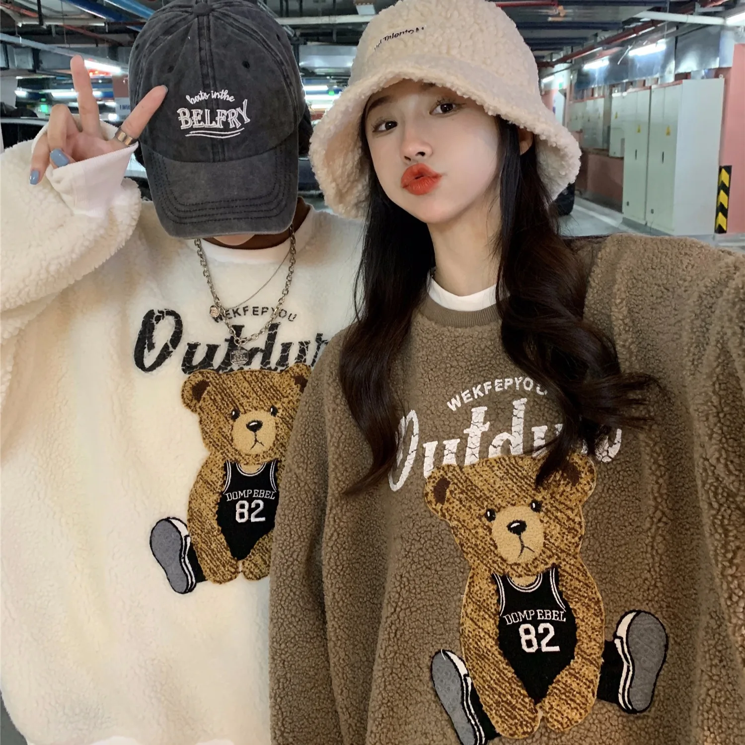 

Мужской пуловер с мультяшным медведем, Свободный теплый пуловер большого размера с круглым вырезом, одежда в Корейском стиле для пар, зима ...