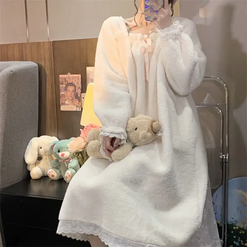 2021 New Style  Pajamas Women's Autumn and Winter Plush Thickening Can Wear Sweet Princess Style Home Clothes Sleepwear Women