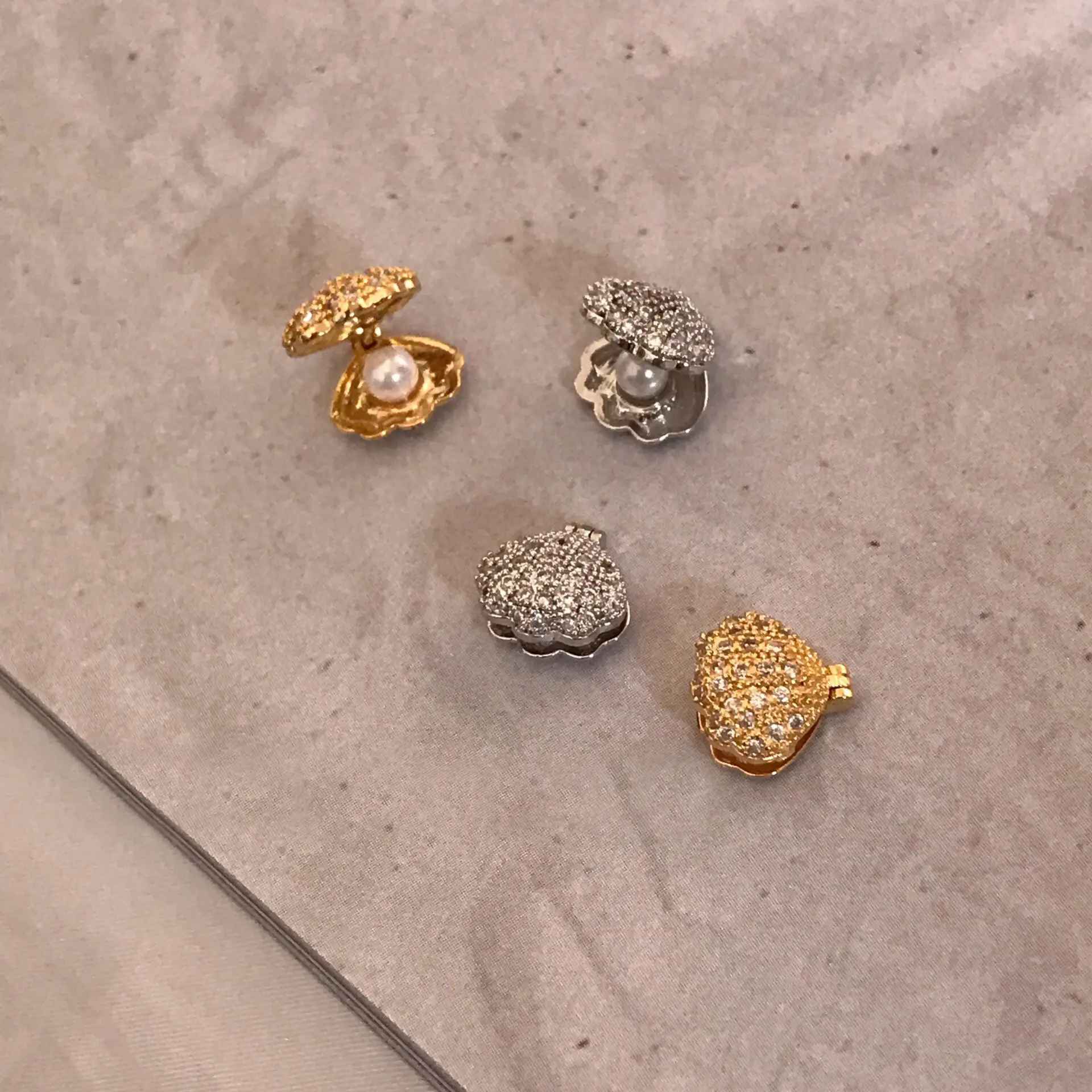 

10pcs Luxury Shell Alloy Pearl Zircon Nail Art Decorations Crystals Rhinestones DIY Nails Accessories Jewelry Supplies Charms