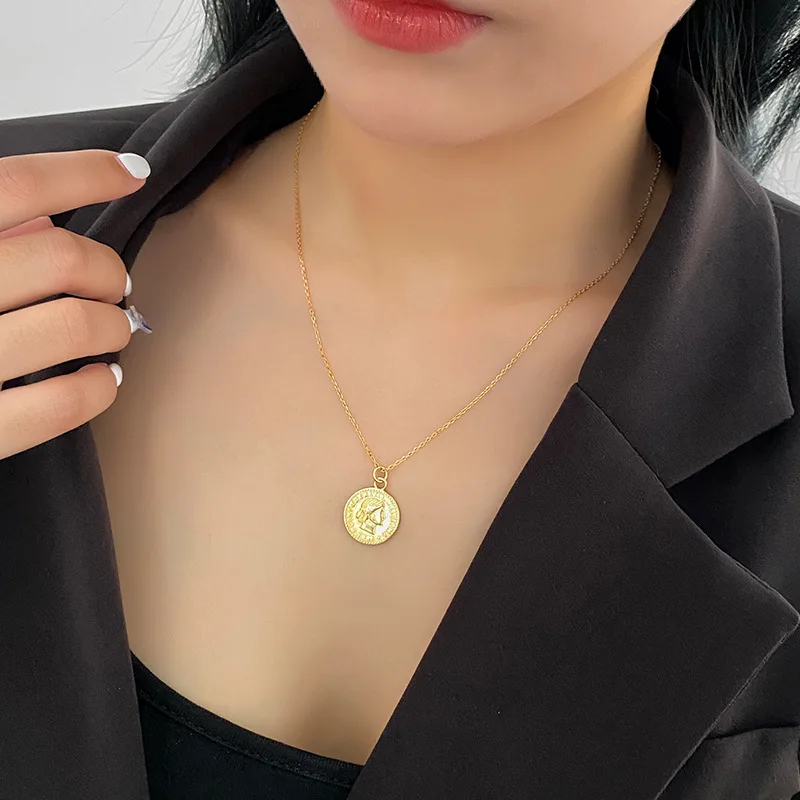 

Vintage People Coin 925 Sterling Silver Pendant Necklace Gold Color Round Elegant Letter Necklace for Women Festival Jewelry
