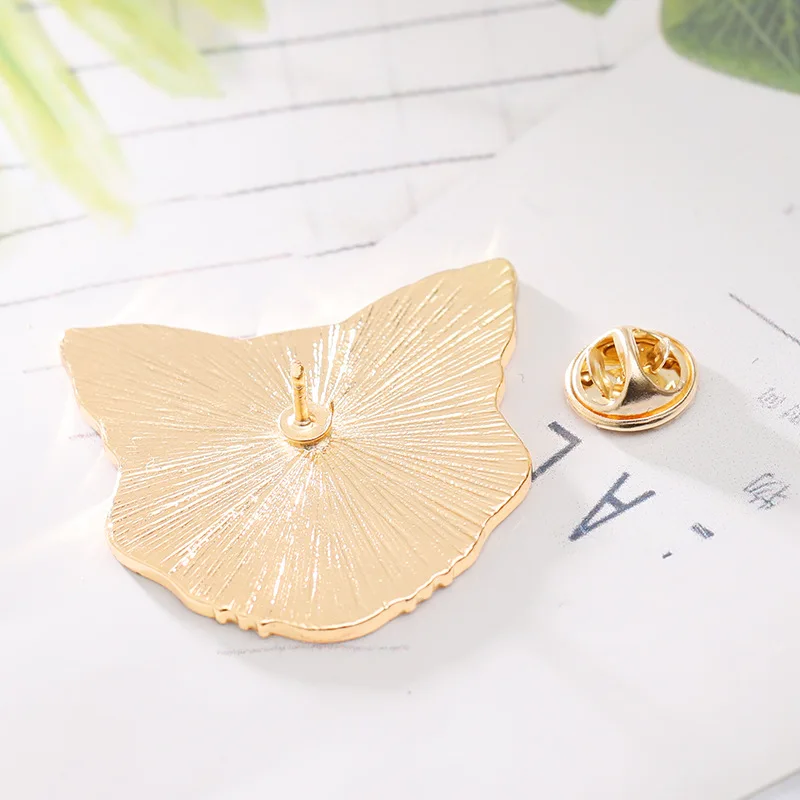 Женская эмалированная брошь в виде кота черного цвета | Украшения и аксессуары