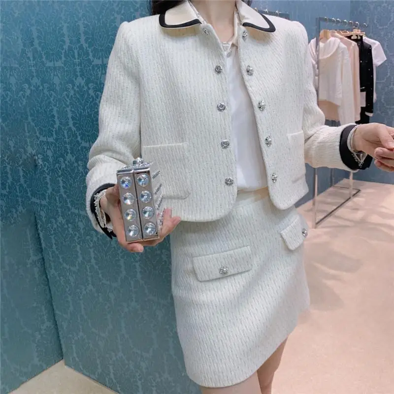 

Элегантный шикарный костюм в Корейском стиле, осенняя белая приталенная куртка, комплект из двух предметов в полоску, трапециевидная мини-ю...