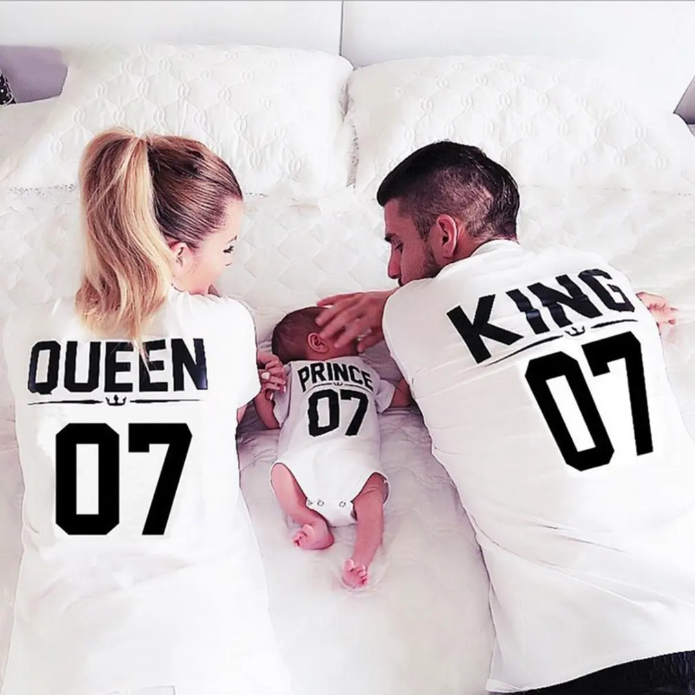 Летние одинаковые комплекты для семьи футболки мамы папы и ребенка одежда всей