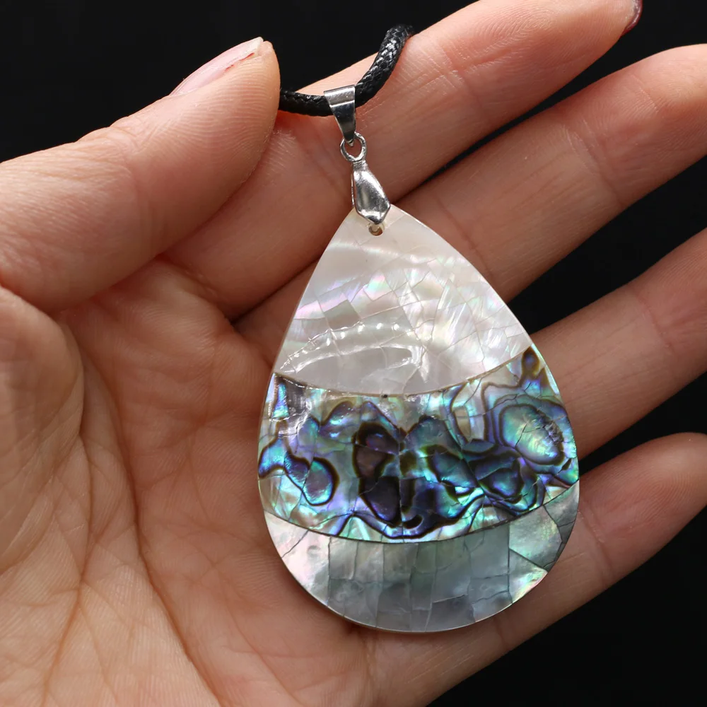 

Natural Shell Necklace With Drop-Shaped Stripe Pendant Leather Cord 2MM Charms For Elegant Women Love Romantic Gift