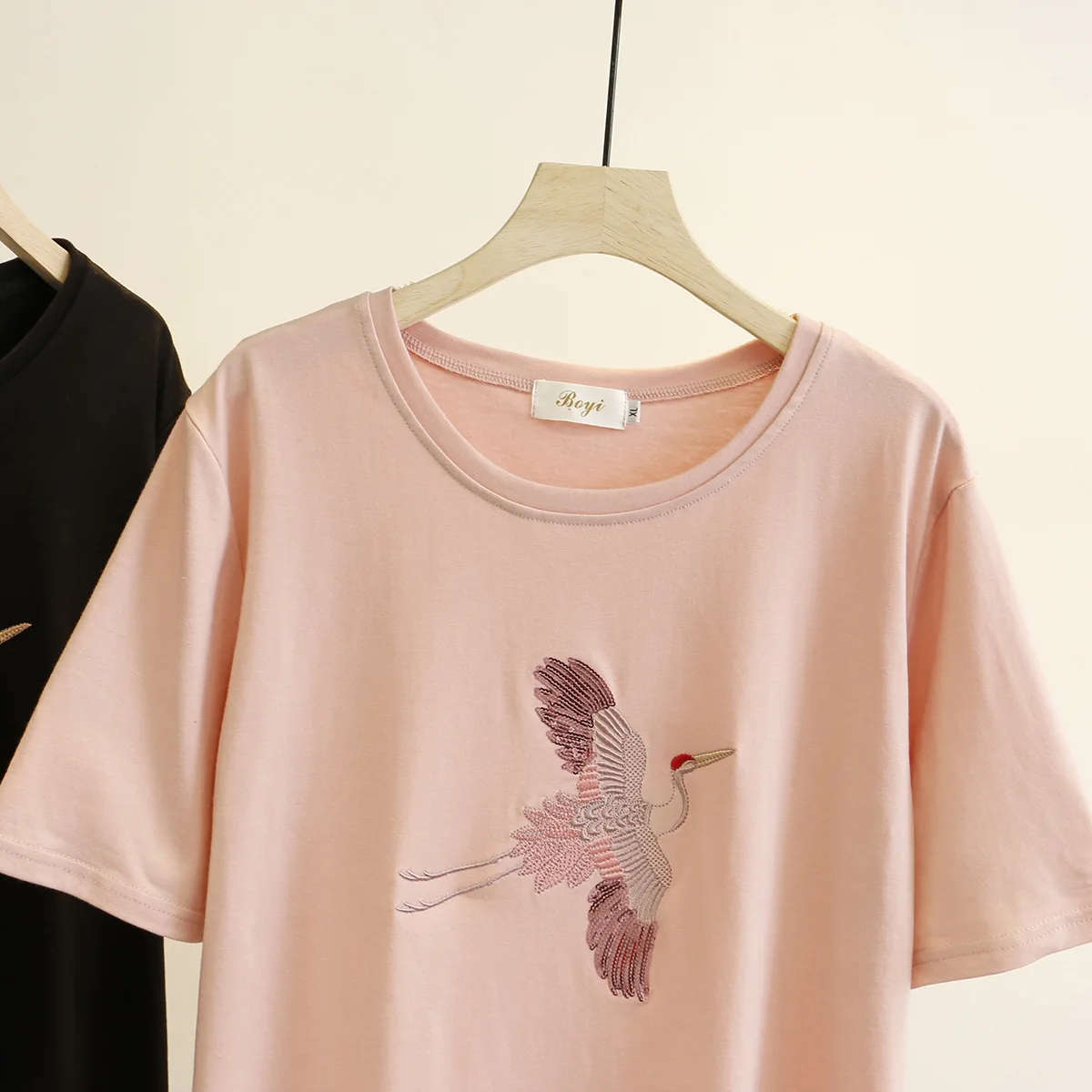 Женская летняя футболка с коротким рукавом женская вышивкой журавль блестками