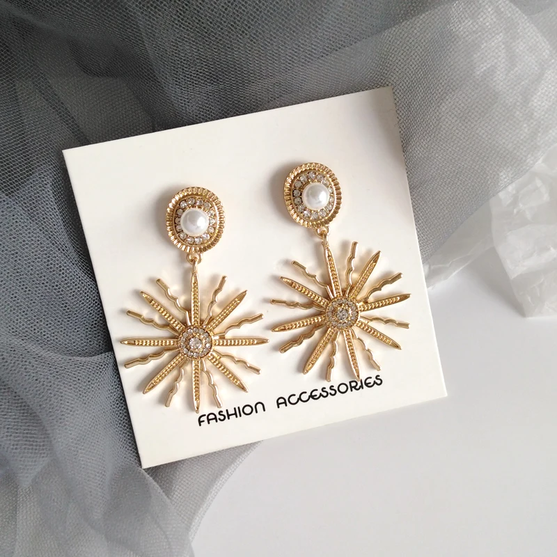 

Spike Earrings Alloy Crystal Fashion Alloy