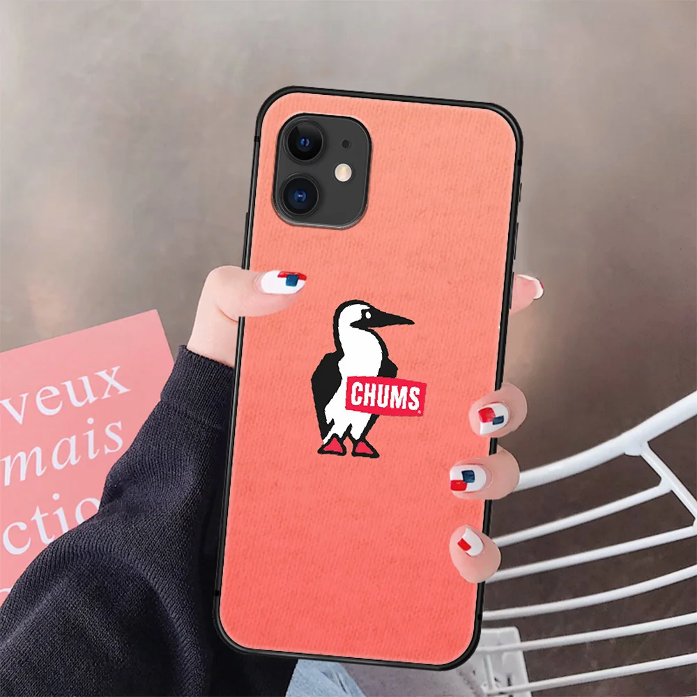 

Luxury Fashion Brand CHUMS Phone Case Cover Hull For IPhone 5 5s se 2 6 6s 7 8 12 Mini Plus X XS XR 11 PRO MAX black Funda