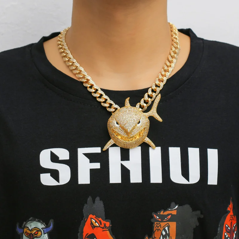 

Hip Hop Chain Rhinestone Necklace Cubic Zircon Pink Shark Pendant Link Luxury Men's Jewelry