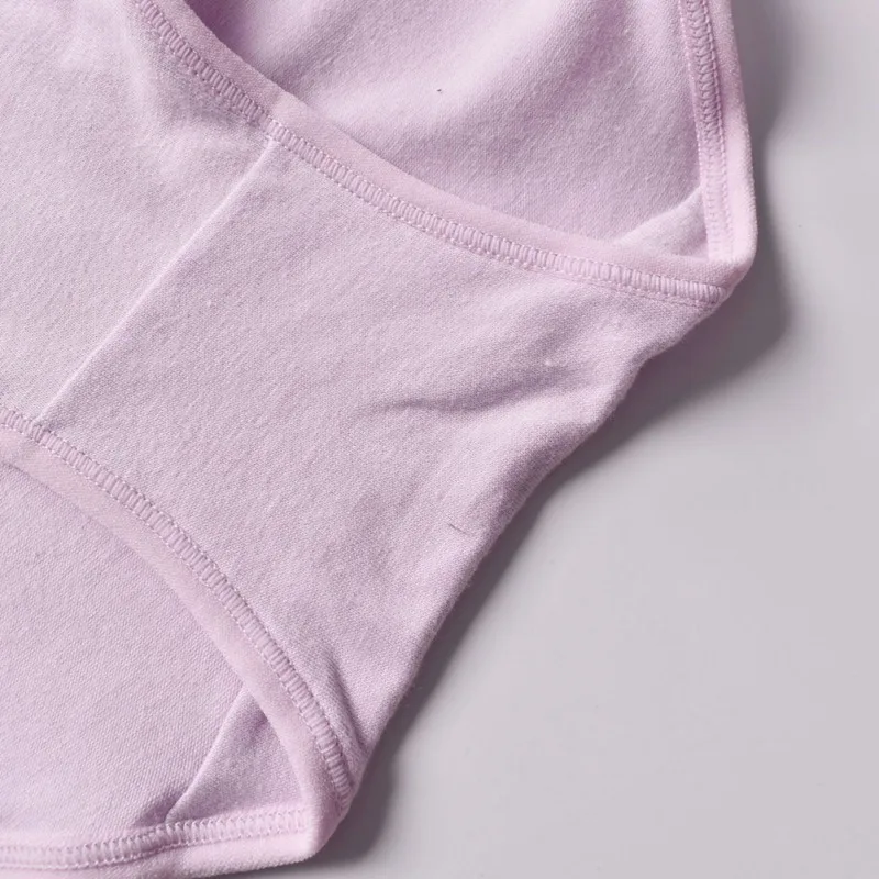 

Women High Rise Underpants Panties Comfortable Breathable Solid Color Briefs Plus Size