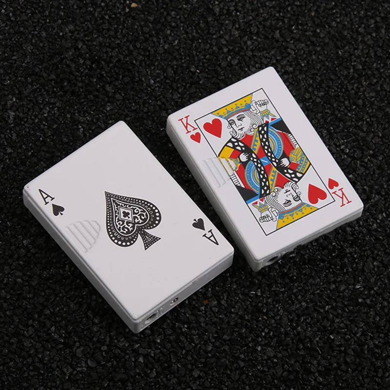 

Creative Jet Torch Cool Turbo Lighter Counterfeit Light Playing Cards Butane Windproof Metal Cute Lighters